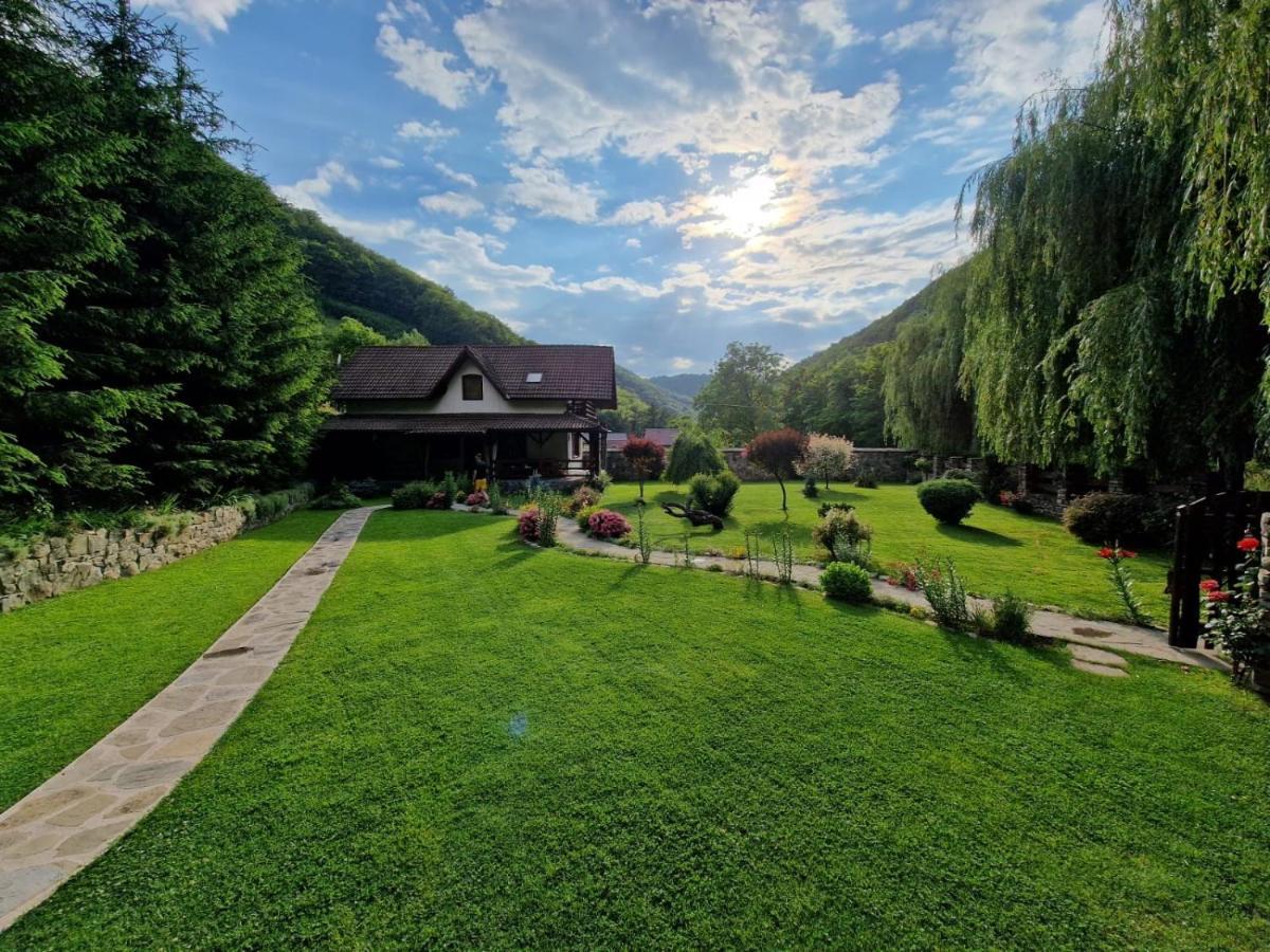 Casa De Piatra Villa Strungari Esterno foto